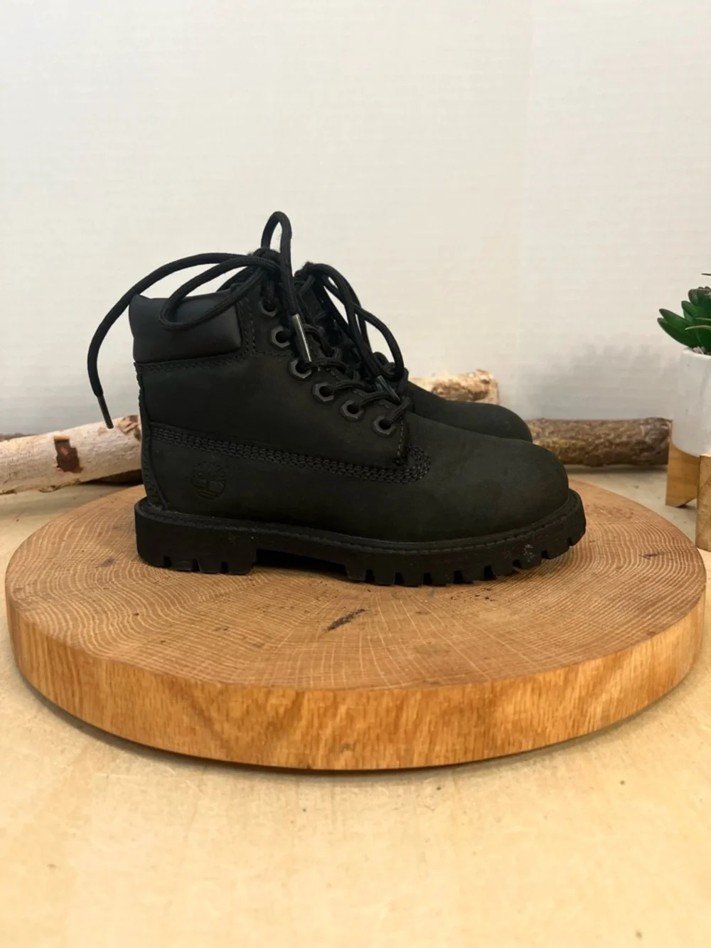 Timberland Kids 6-Inch Premium Waterproof Boots Black Nubuck Toddler Size 10M